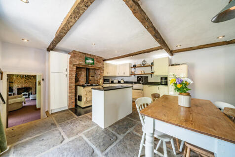 Dining/Kitchen