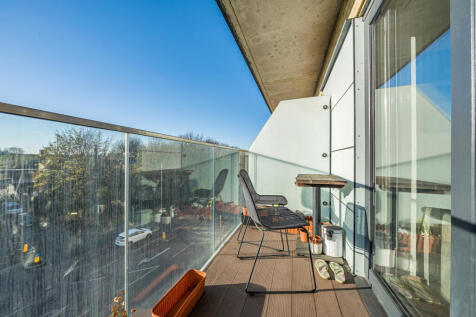 1381472-13-691ee5...