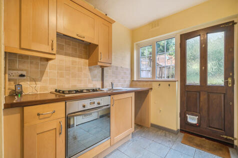 1386500-15-693808...