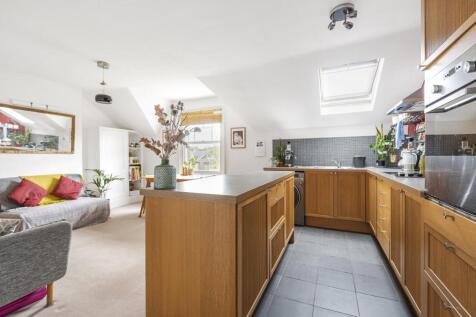 Kitchen/Reception