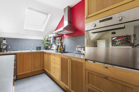 Kitchen/Reception