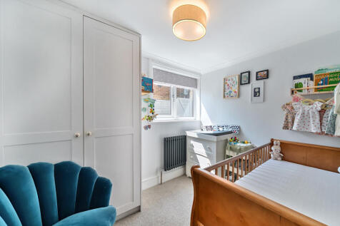 1334083-9-68935ad...