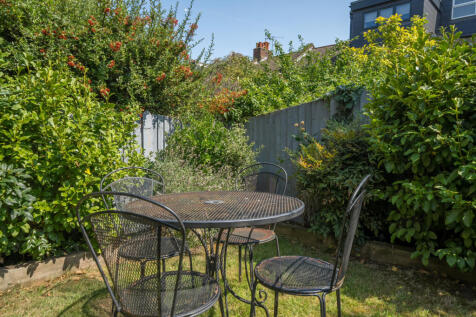 1334083-16-68935b...