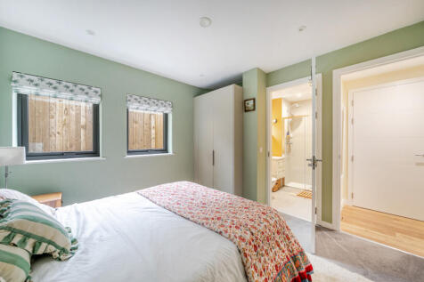 1368788-18-68f249...