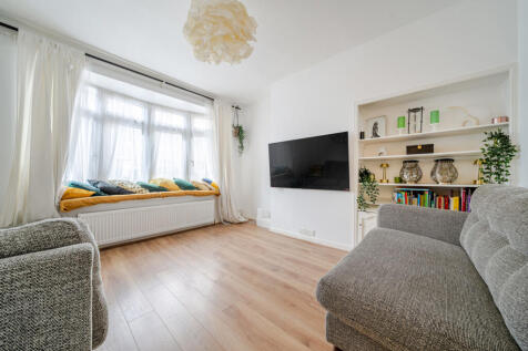 1376885-4-690dfa0...