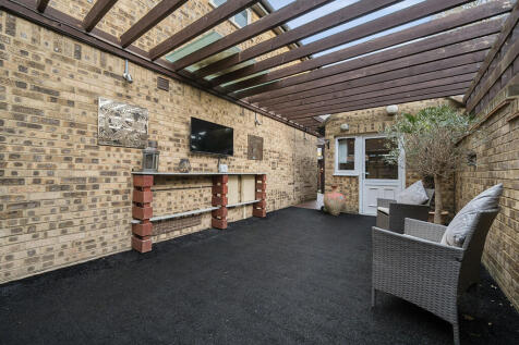 Outside Sitting Area