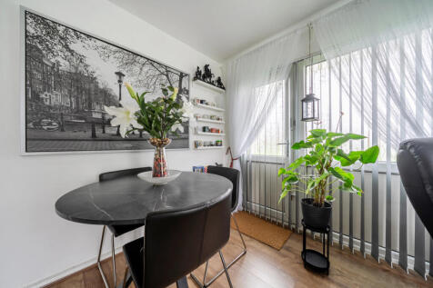 1374911-9-690208e...