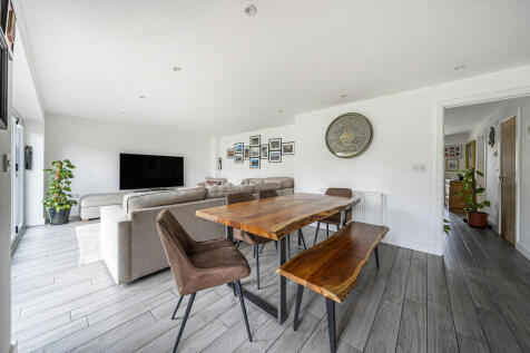 Lounge/Diner