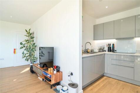 Reception/Kitchen