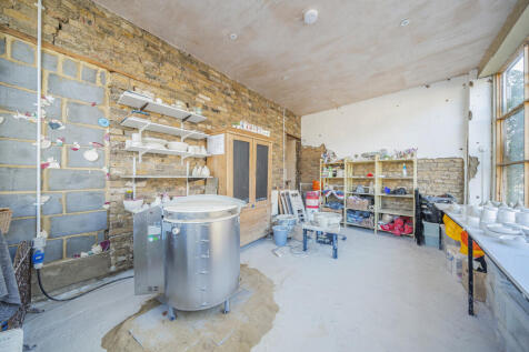 Potting Studio