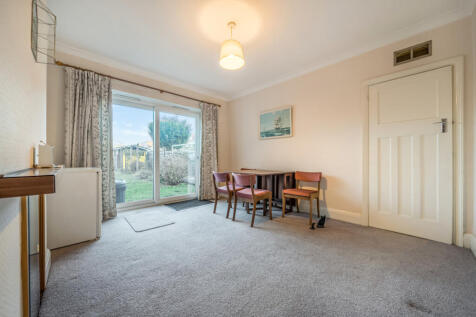 1388377-10-694576...