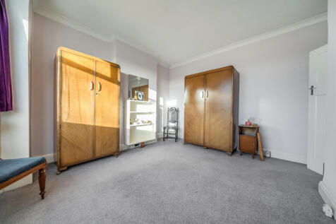 1388377-15-694576...