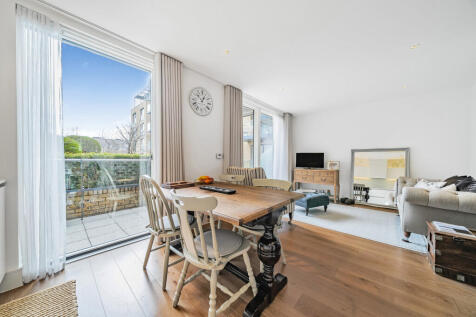 Kitchen/Reception