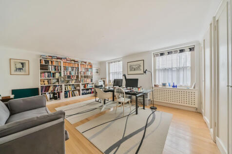 Bedroom/Reception