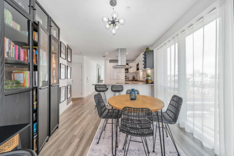 Dinning Area/Kitchen