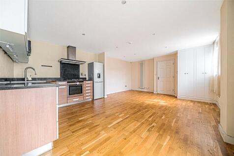 Reception/ Kitchen