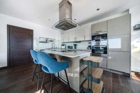 Kitchen/Reception
