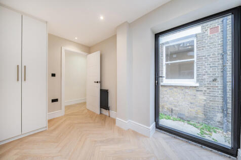 1347201-12-68b6db...