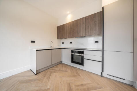 1347199-12-68b6d1...