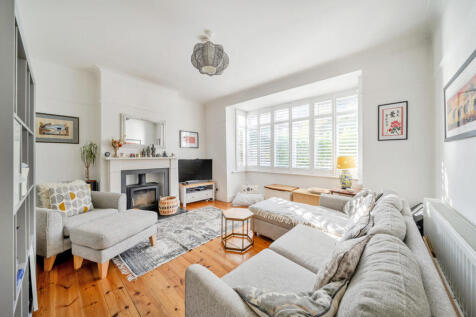 1370252-4-68f7918...