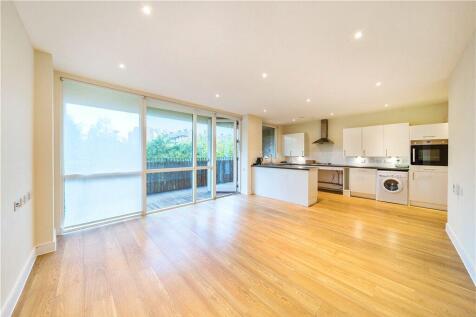 Kitchen/Reception