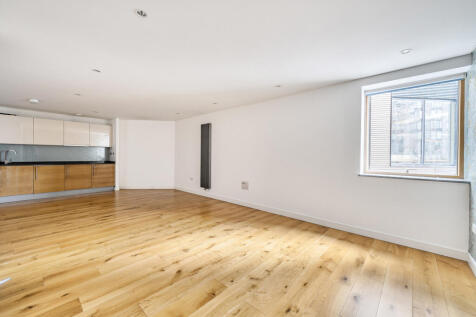 Kitchen/Reception