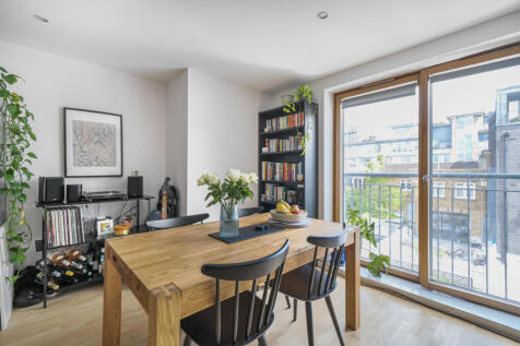Kitchen/Reception