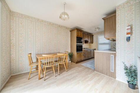 Kitchen/Dinning