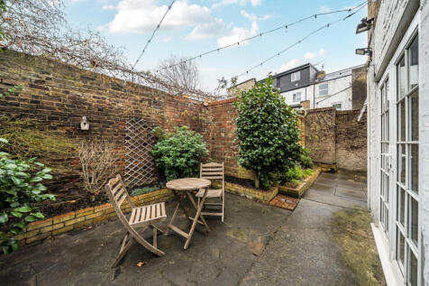 1383990-13-692d68...