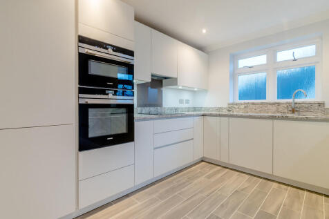 8323028-Flat4_9-i...
