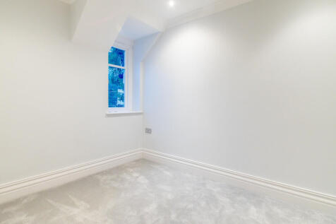 8323028-Flat4_9-i...