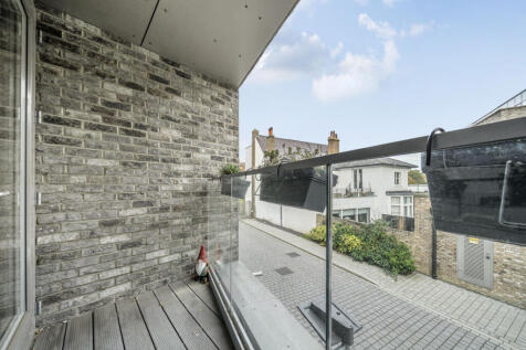 1371625-16-68fa4a...