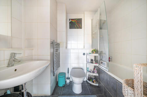 1372686-8-68fb67a...