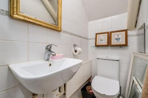 Ground Floor Wc