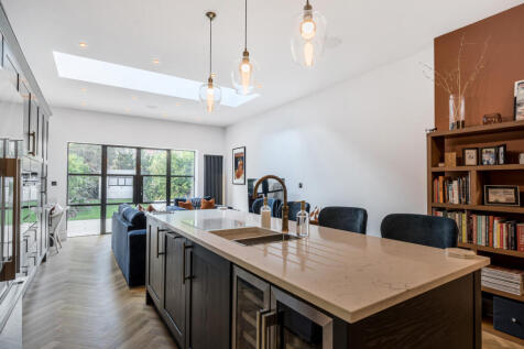 1363476-10-68e7dc...