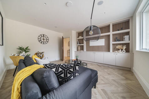 1342904-15-68a48f...