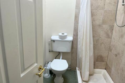 Toilets 
