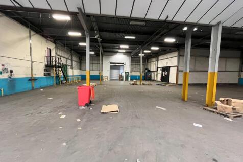 Warehouse photo 7