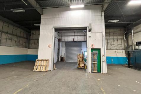 Warehouse photo 8