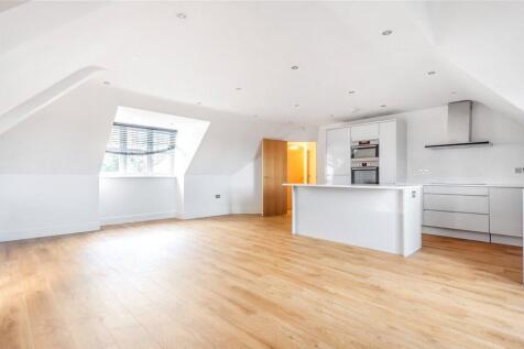 Reception/Kitchen