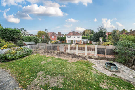 1374361-1-6900fca...