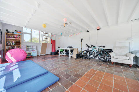 Outbuilding