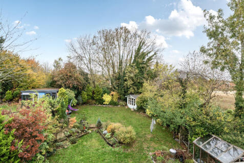 1374286-6-69037aa...