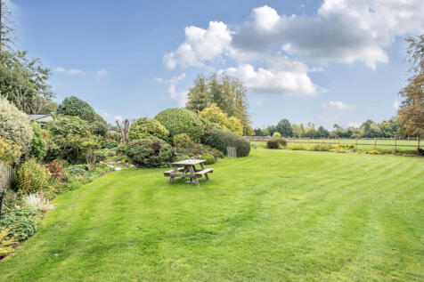 1358776-2-68de273...