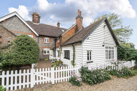 1358776-9-68de278...