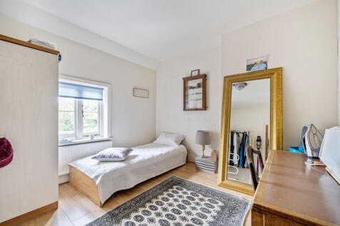 1358776-15-68de28...