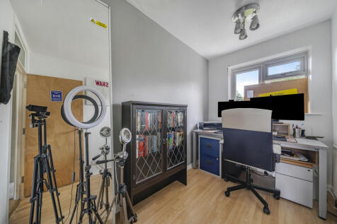 Office/Bedroom