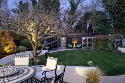 Garden / Annexe