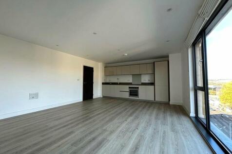 Reception/Kitchen
