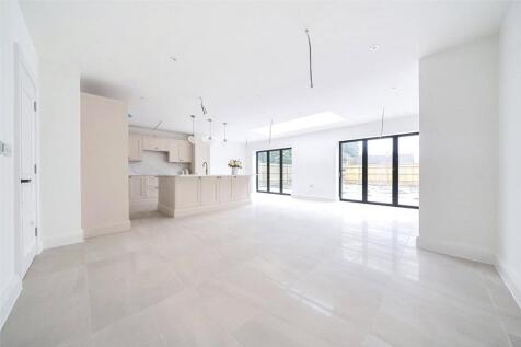 Reception/Kitchen